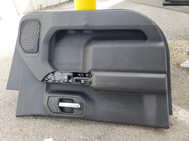 Photo 12 from auction – 2022 CHEVROLET SILVERADO with VIN 3GCNWAED0NG152191