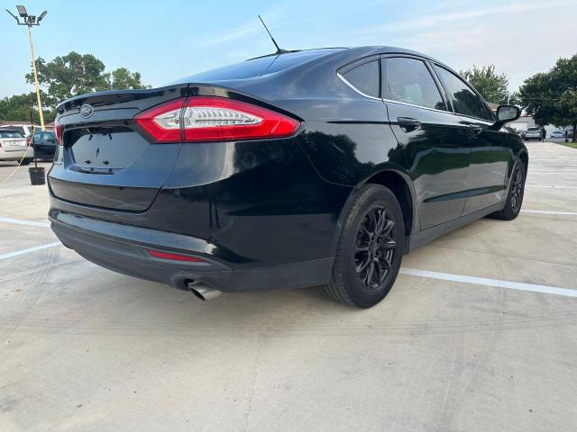 Photo 4 from auction – 2015 FORD FUSION S with VIN 3FA6P0G78FR129398