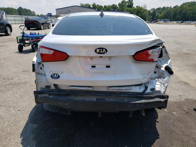 Photo 6 from auction – 2016 KIA FORTE LX with VIN KNAFX4A60G5503456