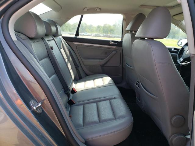 Photo 10 from auction – 2009 VOLKSWAGEN JETTA WOLF with VIN 3VWRJ71K09M006367