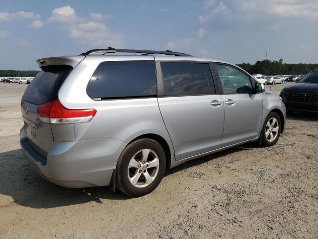 Photo 3 from auction – 2011 TOYOTA SIENNA LE with VIN 5TDKK3DC3BS090088