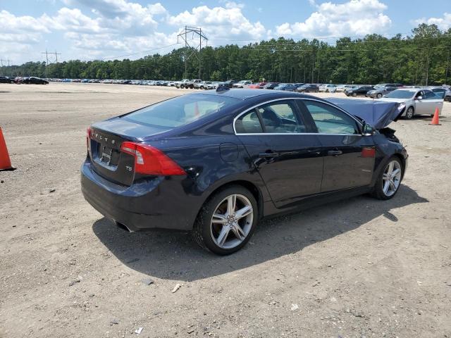 Photo 3 from auction – 2016 VOLVO S60 PREMIE with VIN YV126MFK3G2396487