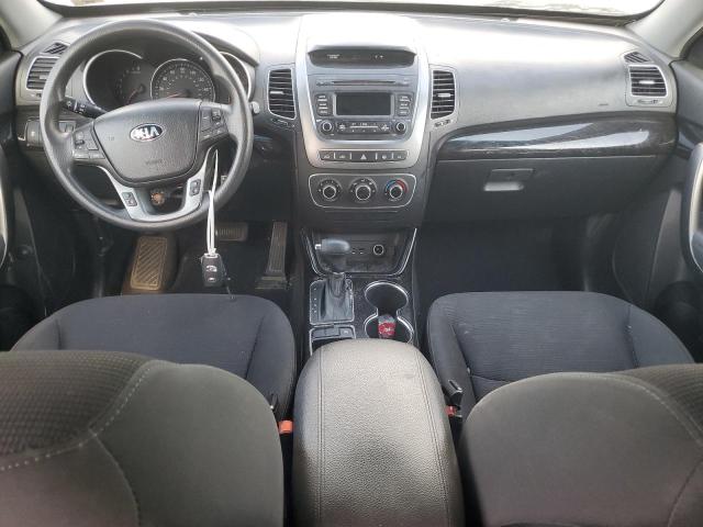 Photo 8 from auction – 2015 KIA SORENTO LX with VIN 5XYKTDA75FG601085
