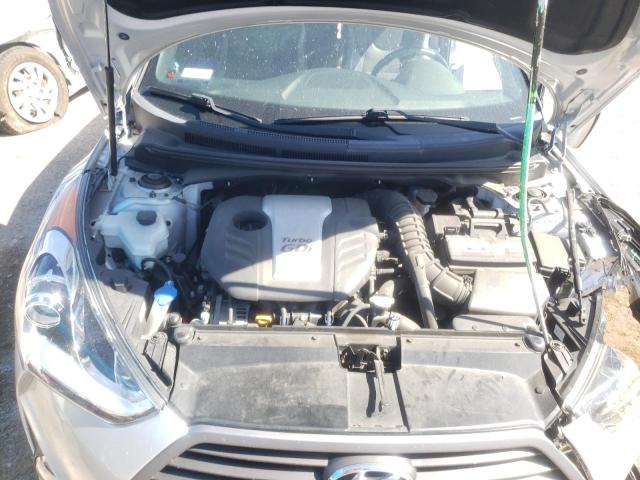 Photo 11 from auction – 2016 HYUNDAI VELOSTER T with VIN KMHTC6AE9GU297558