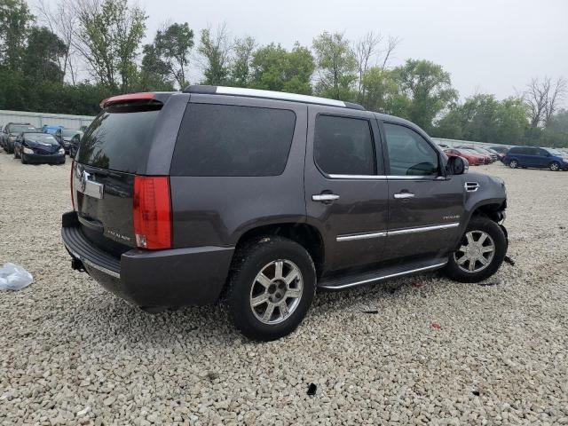 Photo 3 from auction – 2010 CADILLAC ESCALADE L with VIN 1GYUKBEF8AR147193