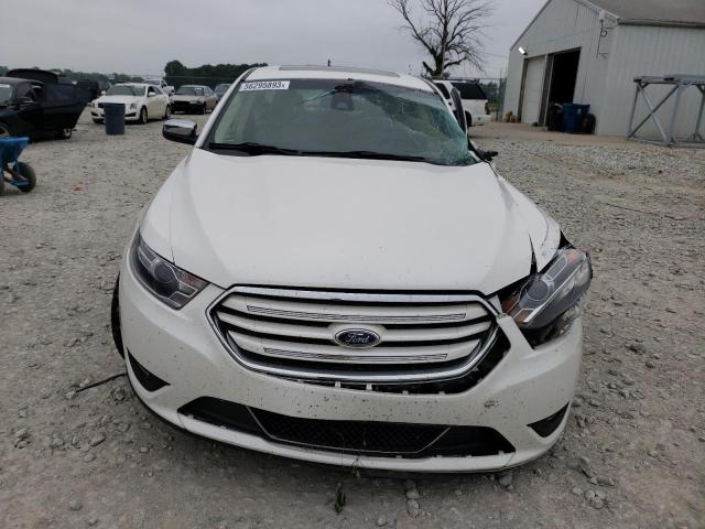 Photo 5 from auction – 2018 FORD TAURUS LIM with VIN 1FAHP2F88JG129917