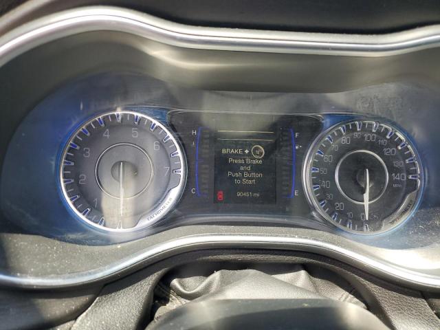 Снимка 9 от търг – 2016 CHRYSLER 200 LIMITE с VIN 1C3CCCAB6GN171049