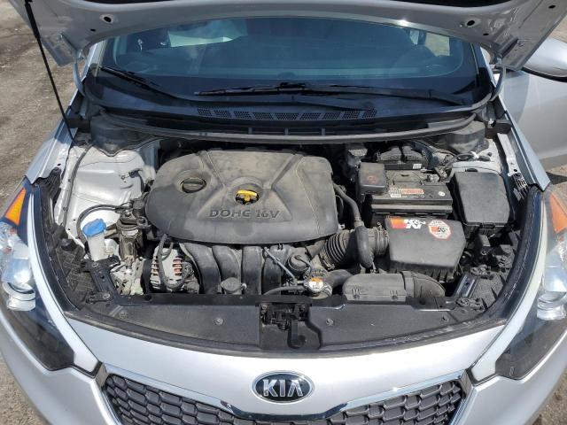 Photo 11 from auction – 2016 KIA FORTE LX with VIN KNAFK4A68G5559871