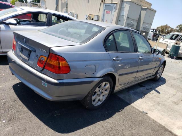 Photo 3 from auction – 2004 BMW 325 I with VIN WBAEV33424KR32960