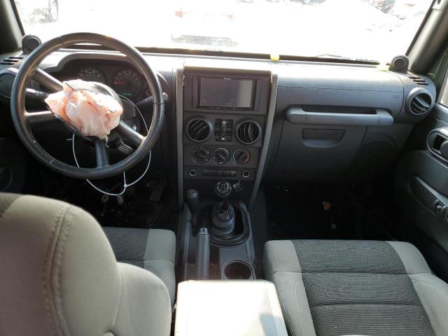 Photo 8 from auction – 2007 JEEP WRANGLER X with VIN 1J8GA39157L149353