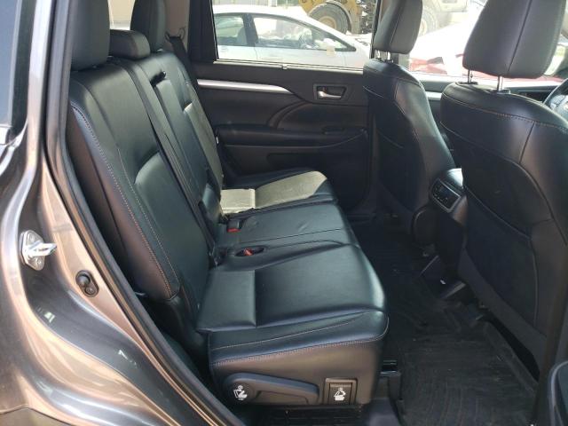 Photo 11 from auction – 2016 TOYOTA HIGHLANDER with VIN 5TDJKRFH0GS239233