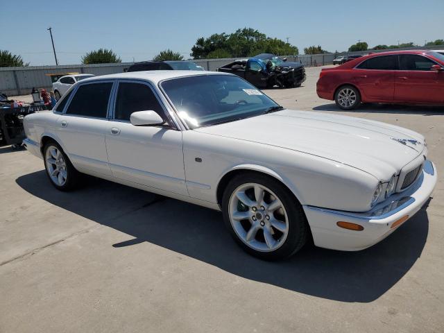 Photo 4 from auction – 2002 JAGUAR XJR with VIN SAJDA15B22MF41548