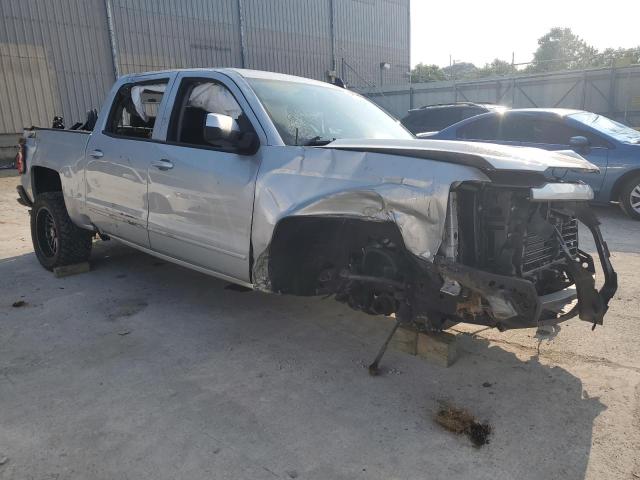 Photo 4 from auction – 2017 CHEVROLET SILVERADO with VIN 3GCUKREC5HG324121