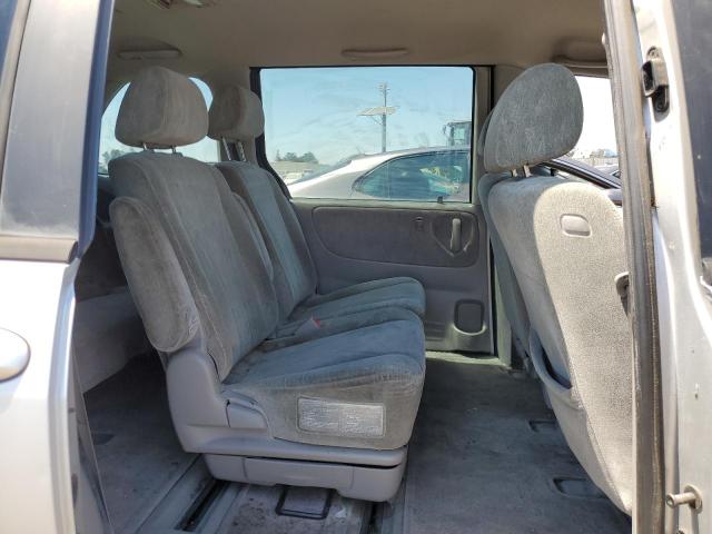Photo 11 from auction – 2001 MAZDA MPV WAGON with VIN JM3LW28Y710185612