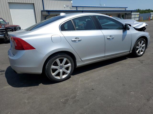 Photo 3 from auction – 2016 VOLVO S60 PREMIE with VIN YV126MFK2G2402456