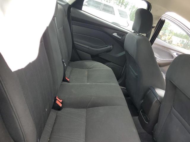 Photo 10 from auction – 2016 FORD FOCUS SE with VIN 1FADP3F25GL376361
