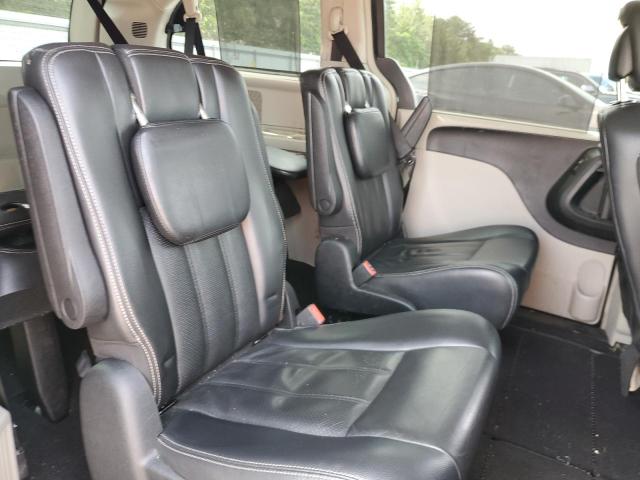 Photo 11 from auction – 2012 CHRYSLER TOWN & COU with VIN 2C4RC1CG4CR150412