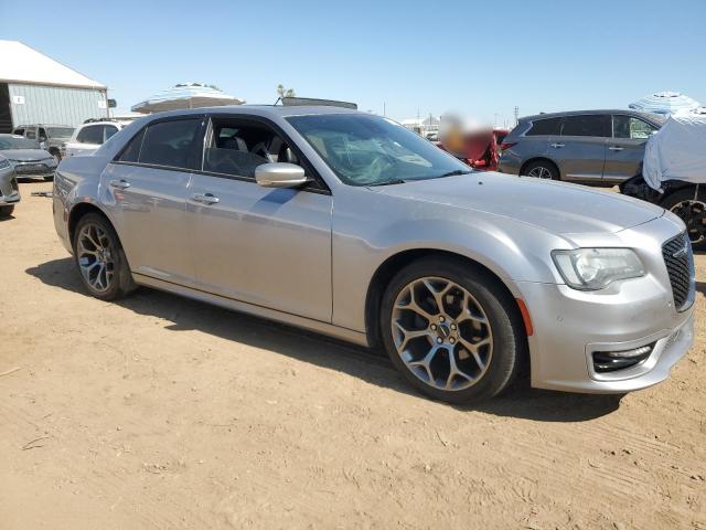 Photo 4 from auction – 2018 CHRYSLER 300 S with VIN 2C3CCABG4JH296131