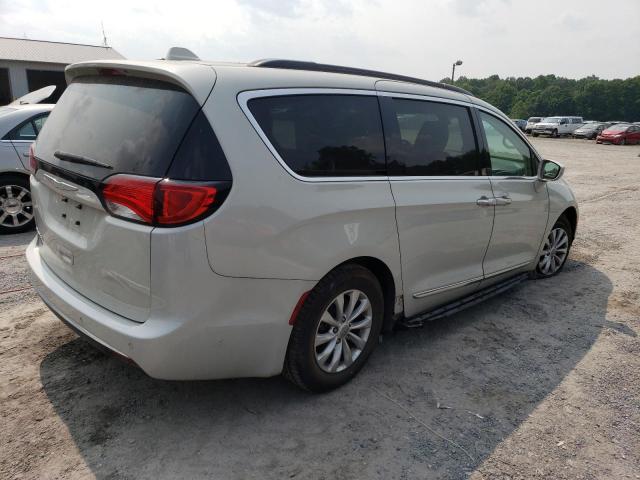 Photo 3 from auction – 2017 CHRYSLER PACIFICA T with VIN 2C4RC1BG6HR839487