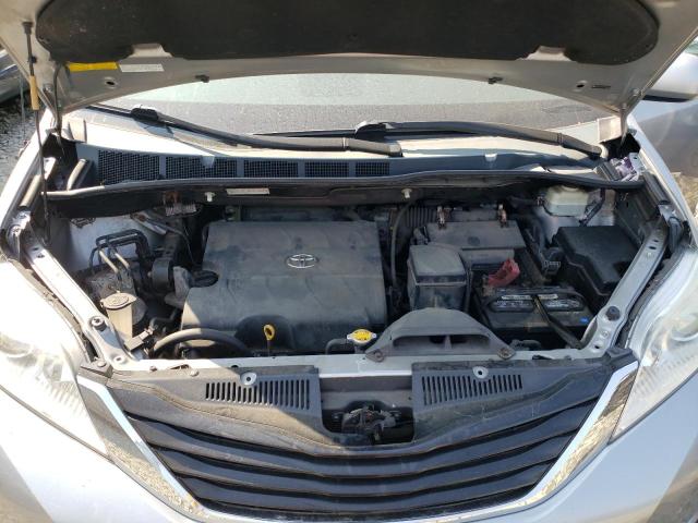 Photo 12 from auction – 2011 TOYOTA SIENNA LE with VIN 5TDJK3DC9BS026259