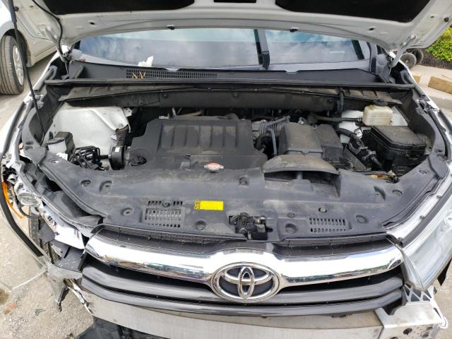 Photo 12 from auction – 2016 TOYOTA HIGHLANDER with VIN 5TDJKRFH6GS332340