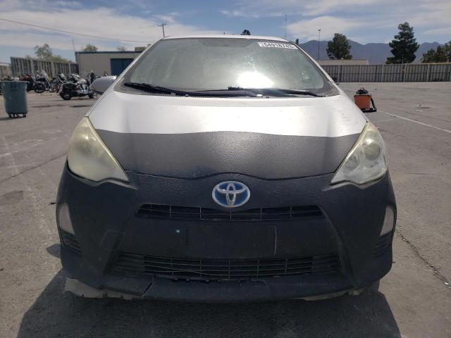 Photo 5 from auction – 2013 TOYOTA PRIUS C with VIN JTDKDTB37D1545327