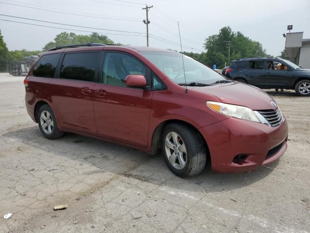 Photo 4 from auction – 2014 TOYOTA SIENNA LE with VIN 5TDKK3DC9ES433670