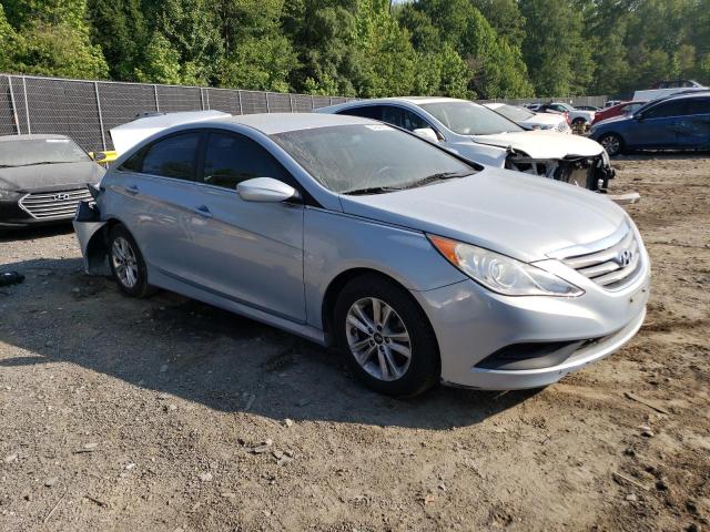 Photo 4 from auction – 2014 HYUNDAI SONATA GLS with VIN 5NPEB4AC9EH885597