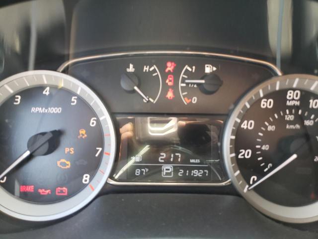 Photo 9 from auction – 2014 NISSAN SENTRA S with VIN 3N1AB7AP3EY231963