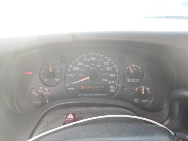 Photo 9 from auction – 2002 CHEVROLET EXPRESS G1 with VIN 1GBFG15R621202622