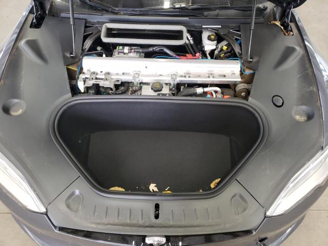 Photo 11 from auction – 2022 TESLA MODEL S with VIN 5YJSA1E57NF472236