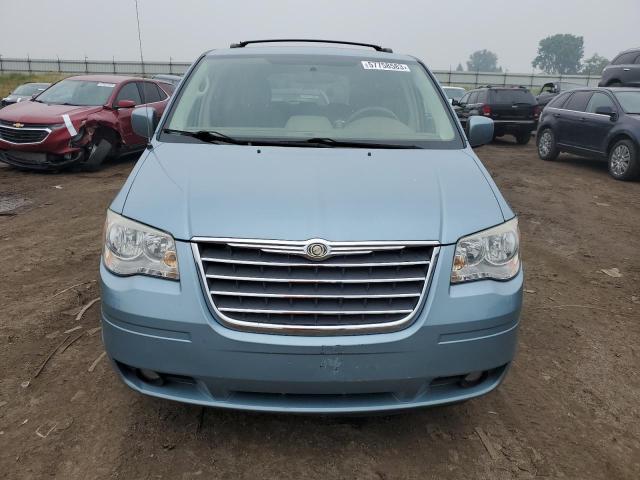 Photo 5 from auction – 2010 CHRYSLER TOWN & COU with VIN 2A4RR5D16AR140908