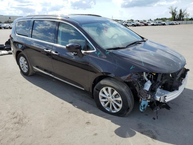Photo 4 from auction – 2018 CHRYSLER PACIFICA T with VIN 2C4RC1BG0JR129085