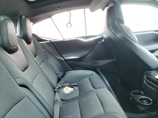 Photo 10 from auction – 2017 TESLA MODEL S with VIN 5YJSA1E24HF210894