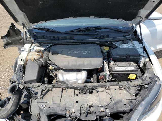 Photo 11 from auction – 2016 CHRYSLER 200 LIMITE with VIN 1C3CCCAB0GN131632