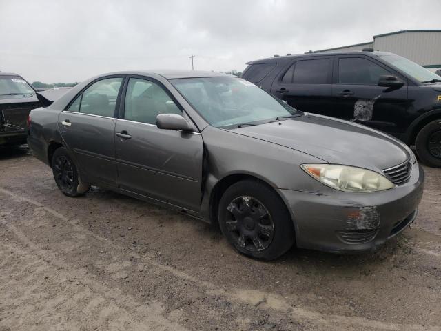 Photo 4 from auction – 2005 TOYOTA CAMRY LE with VIN 4T1BE32K55U628707