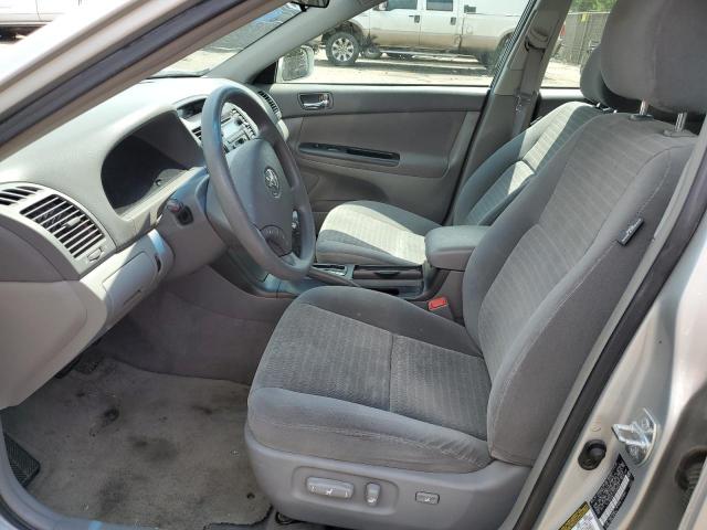 Photo 7 from auction – 2005 TOYOTA CAMRY LE with VIN 4T1BF30K75U104829