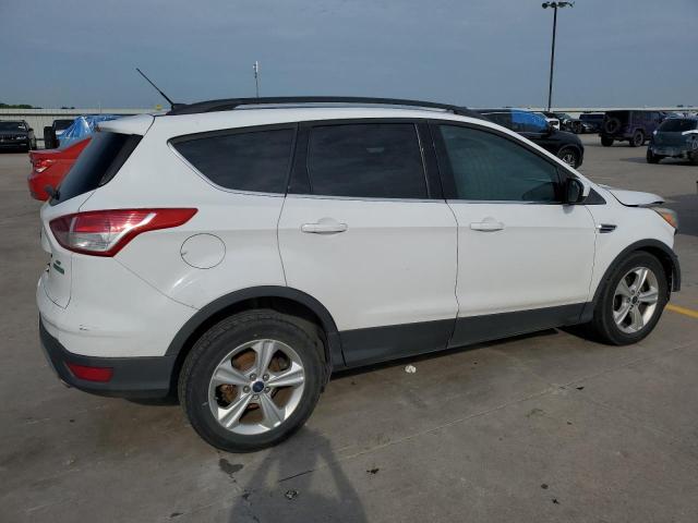 Photo 3 from auction – 2015 FORD ESCAPE SE with VIN 1FMCU0GX5FUB74650