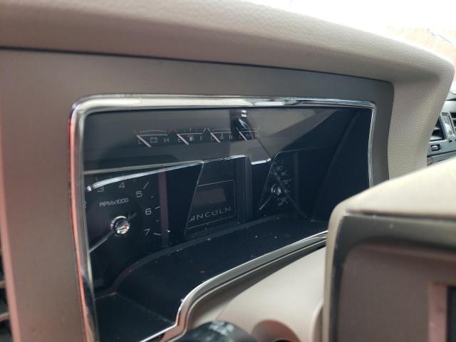 Photo 9 from auction – 2012 LINCOLN NAVIGATOR with VIN 5LMJJ3H51CEL00066
