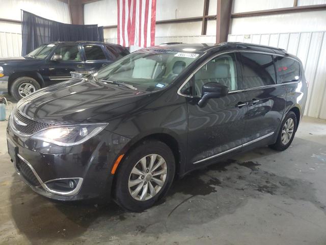CHRYSLER PACIFICA T 2018 with VIN 2C4RC1BG4JR102021 - Photo from auction