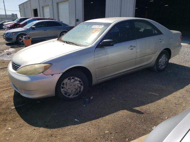 TOYOTA CAMRY LE 2006 with VIN JTDBE32KX63051622 - Photo from auction