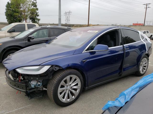 TESLA MODEL X 2017 с VIN 5YJXCBE26HF035294 - Снимка от търг