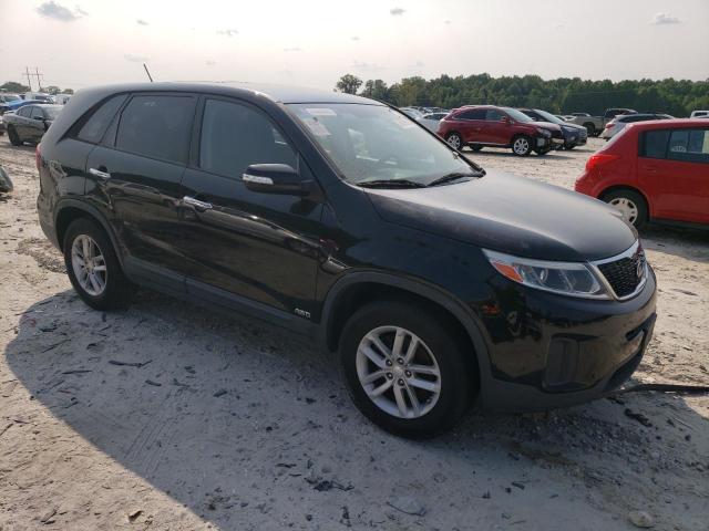 Photo 4 from auction – 2014 KIA SORENTO LX with VIN 5XYKTCA68EG508352