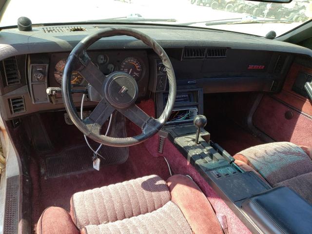Photo 8 from auction – 1982 CHEVROLET CAMARO with VIN 1G1AP87H8CL117346