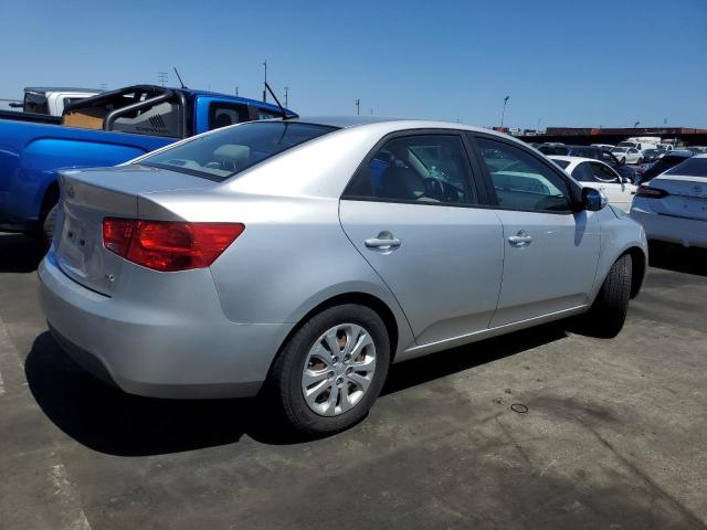 Photo 3 from auction – 2010 KIA FORTE EX with VIN KNAFU4A25A5260496