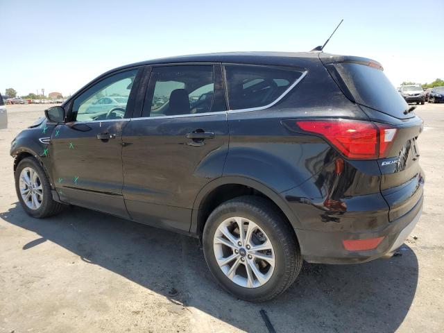 Photo 2 from auction – 2019 FORD ESCAPE SE with VIN 1FMCU0GDXKUB65166