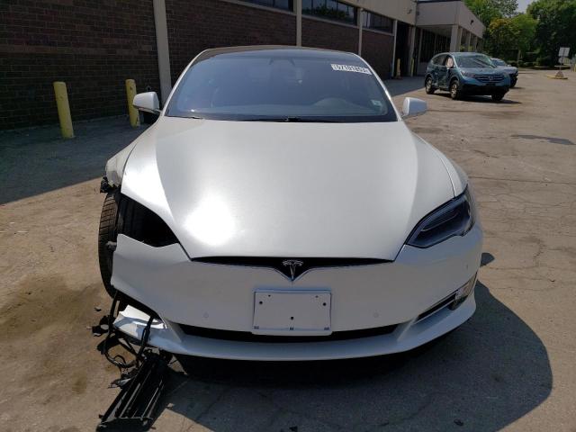 Photo 5 from auction – 2017 TESLA MODEL S with VIN 5YJSA1E49HF216403