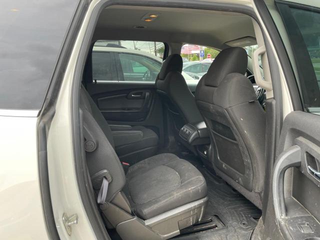 Photo 6 from auction – 2012 CHEVROLET TRAVERSE L with VIN 1GNKRGEDXCJ135379