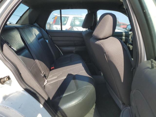 Photo 10 from auction – 2005 FORD CROWN VICT with VIN 2FAHP71W15X136792
