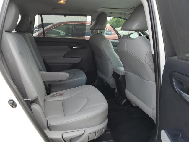 Photo 10 from auction – 2021 TOYOTA HIGHLANDER with VIN 5TDGZRAH8MS067770